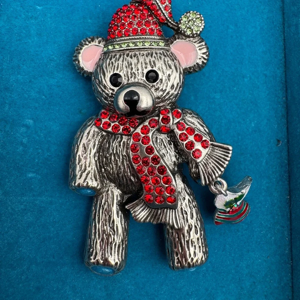 Kirks Folly Silver tone Teddy Bear Brooch - Picture 2 of 7